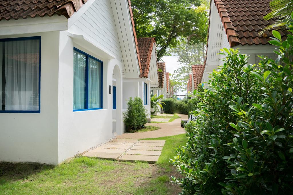Ocean Breeze Resort Khaolak Khao Lak Eksteriør billede